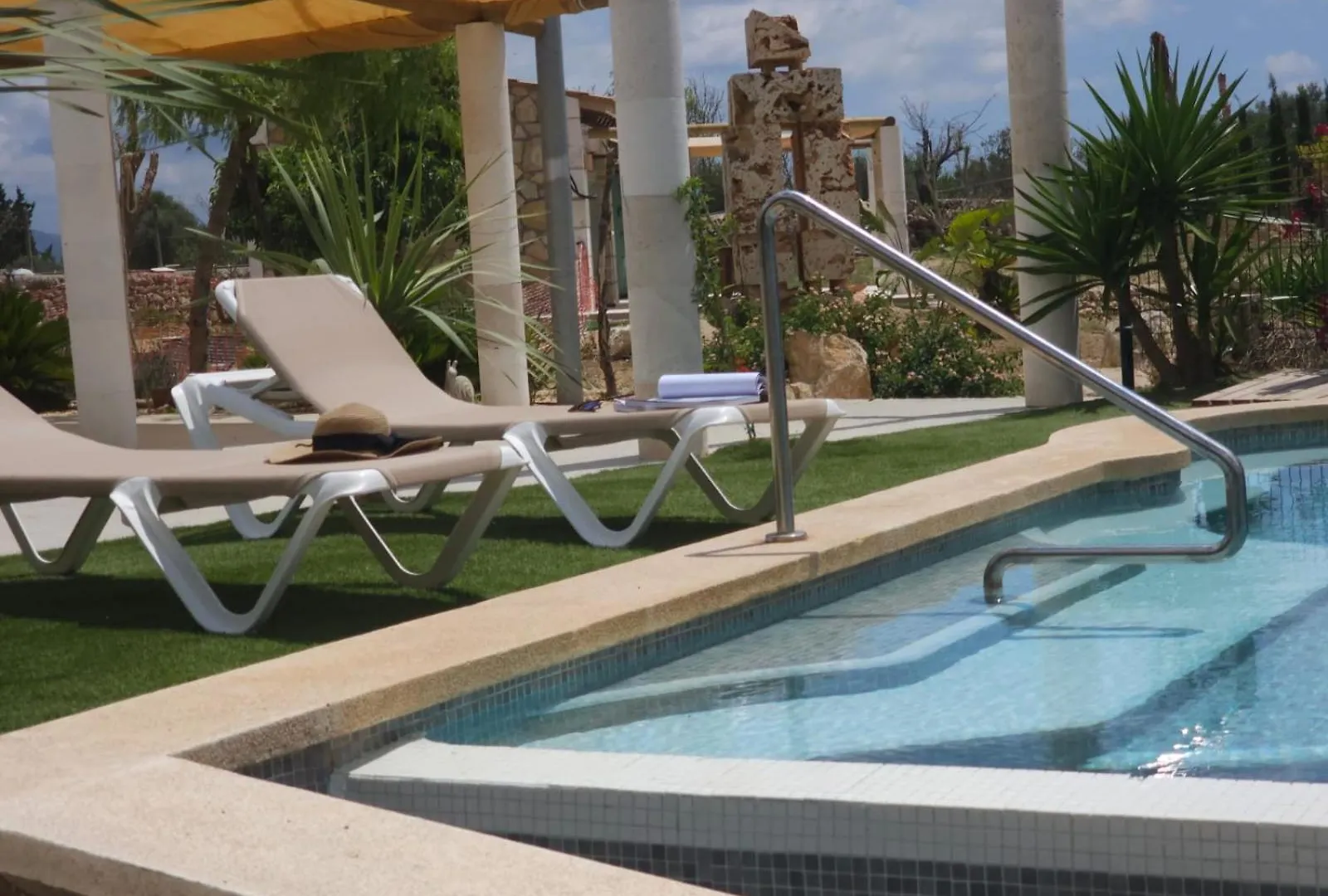 Agroturisme Es Raco De Maria Maria De La Salut Hotel