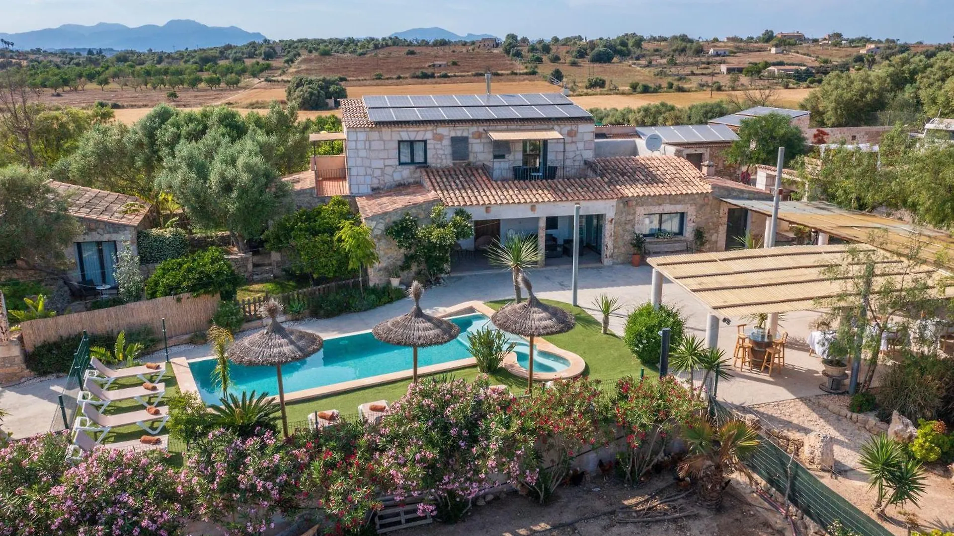 Agroturisme Es Raco De Maria Maria De La Salut Hotel